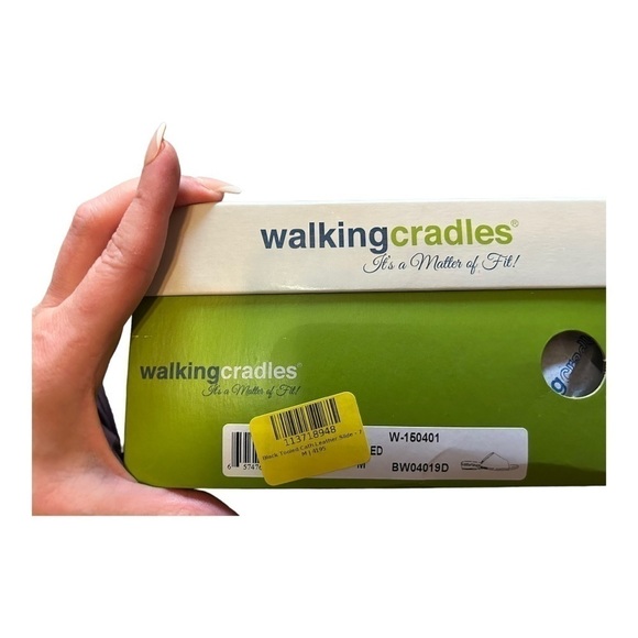 Walking Cradles Black Tooled Cath Leather Sandal - Women - Picture 12 of 13